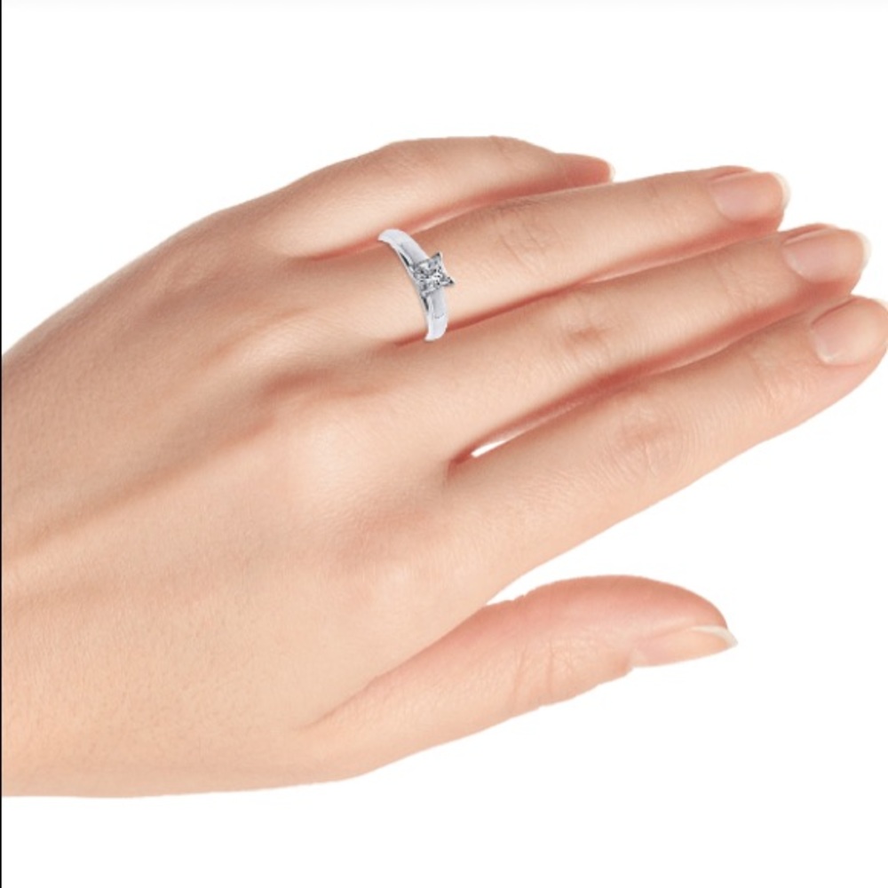 .3mm Princess Cut Diamond Ring